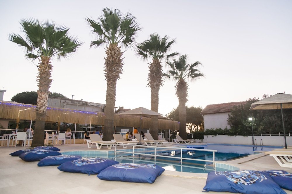 Гюзельчамлы: Kinalikaya Hotel
