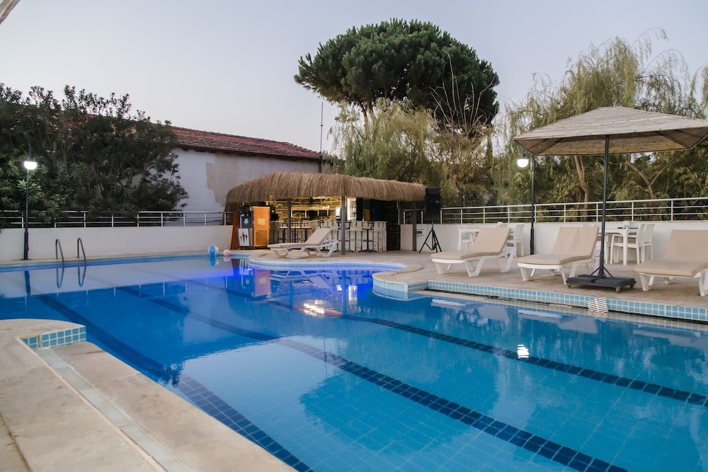 Гюзельчамлы: Kinalikaya Hotel