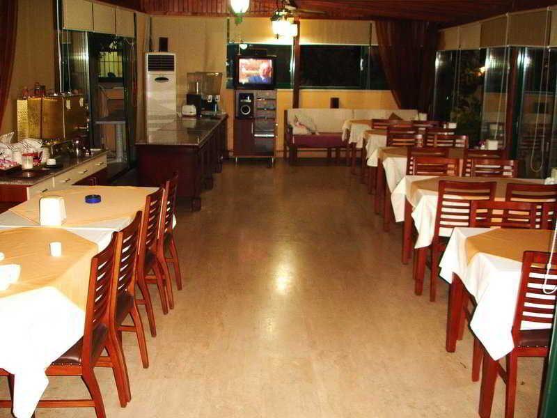 Кемер: Kutberk otel