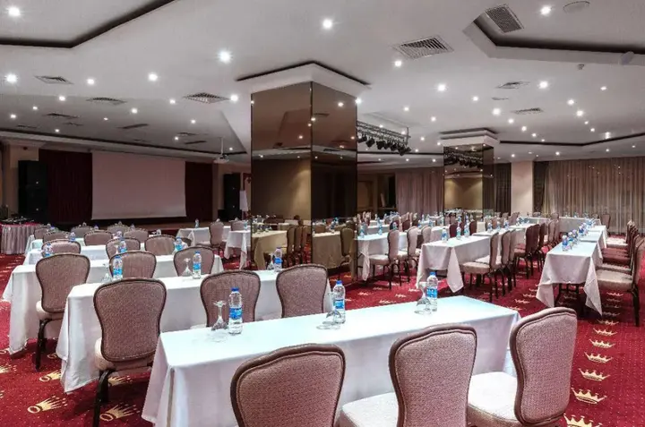 Бююкчекмедже: Kumburgaz Marin Princess Hotel