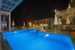Каш: Medusa Hotel