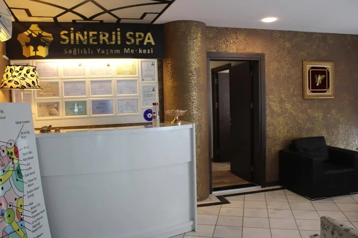 Измир: Hotel Ismira