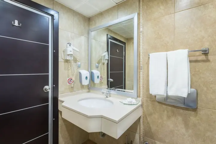 Измир: Hotel Ismira