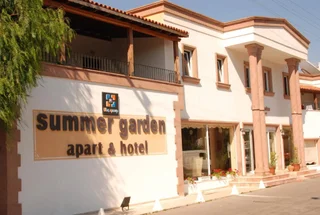 Битез: Summer in Garden Suites & Beach Hotel