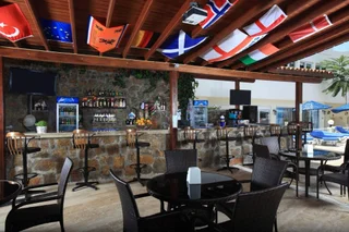 Битез: Summer in Garden Suites & Beach Hotel