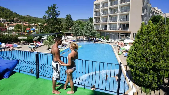 Мармарис: Voxx Resort
