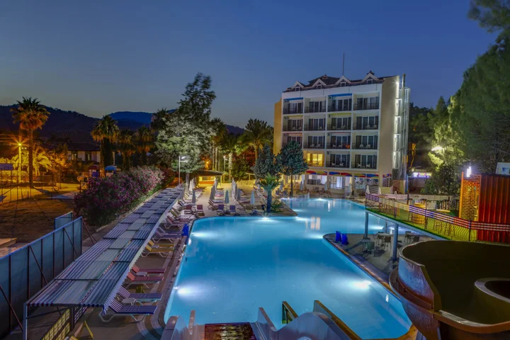 Мармарис: Voxx Resort