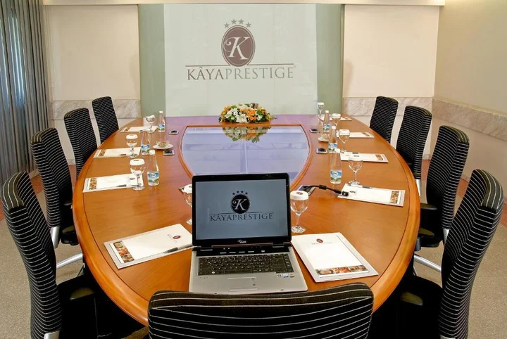 Измир: Kaya Prestige
