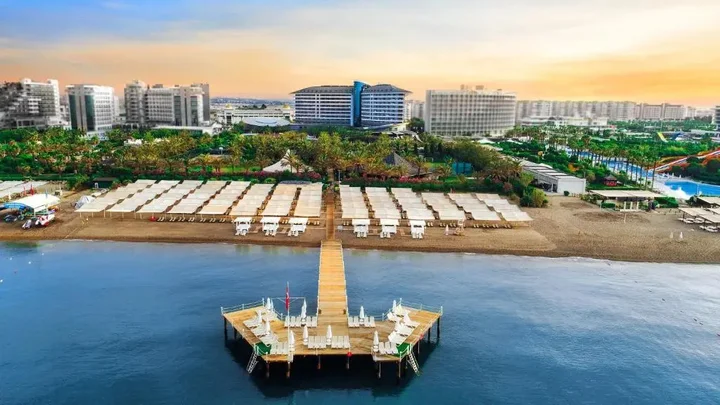 Аксу: Royal Wings Hotel — All Inclusive