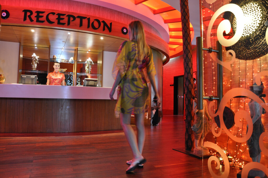 carousel image 1