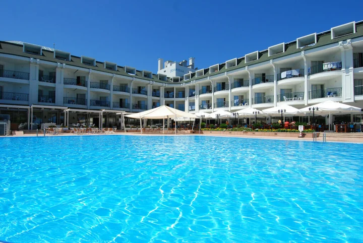 Чамьюва: Zena Resort