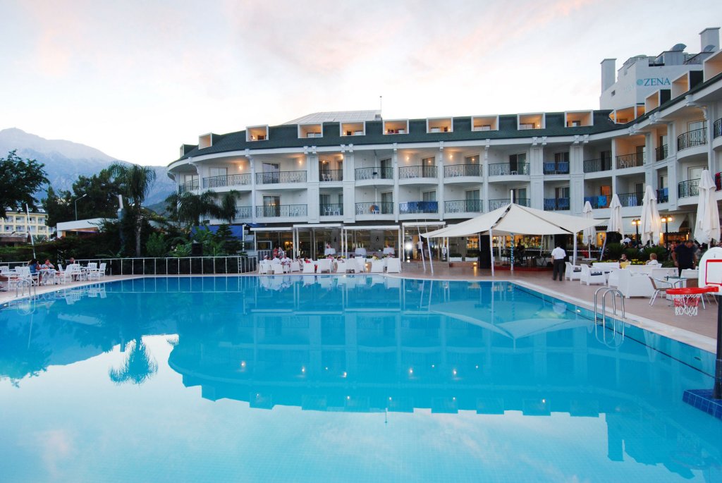 Чамьюва: Zena Resort