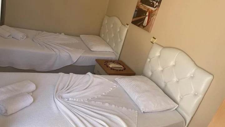 Чешме: neşe otel