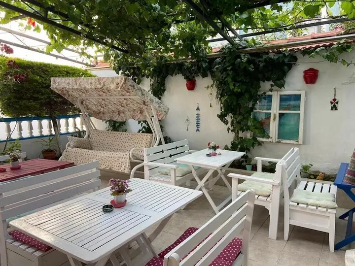 Чешме: neşe otel