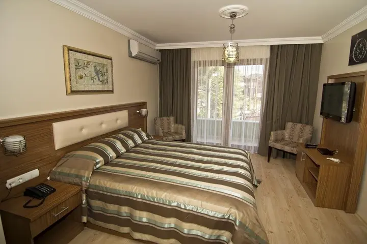 Бартын: Emin Apart Pension