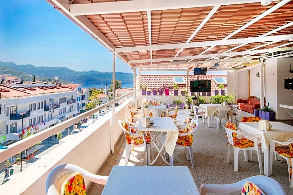 Каш: Saray Hotel