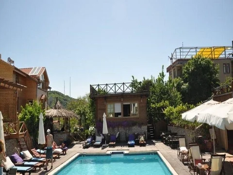 Сайл: Kurfal Hotel
