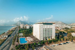 Анталья: Crowne Plaza Hotel Antalya, an IHG Hotel