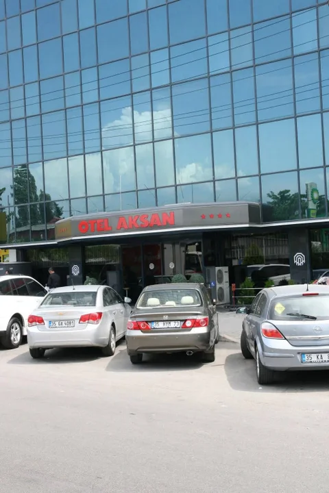 Измир: Aksan