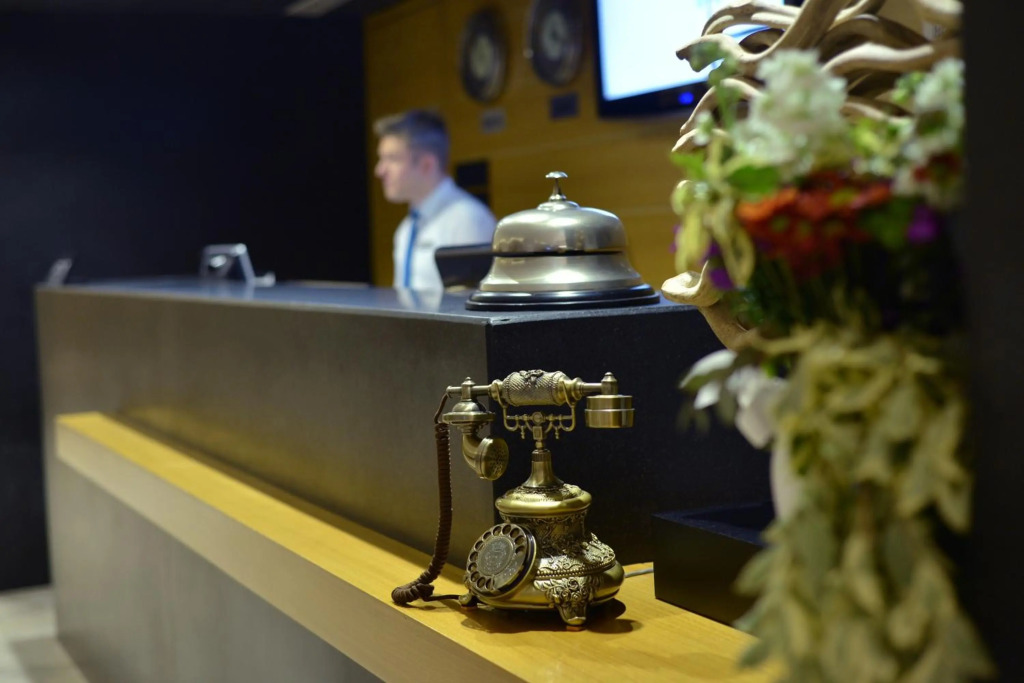 Измит: Wes Hotel Izmit