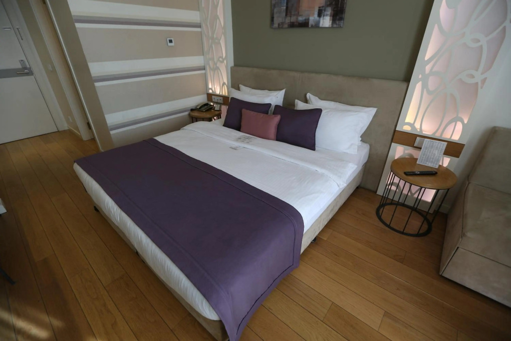 Измит: Wes Hotel Izmit