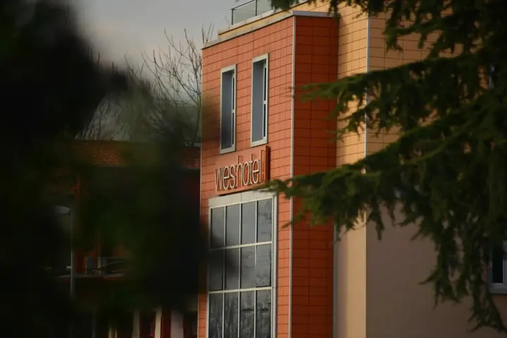 Измит: Wes Hotel Izmit