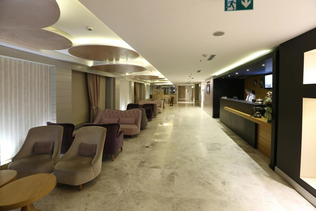 Измит: Wes Hotel Izmit