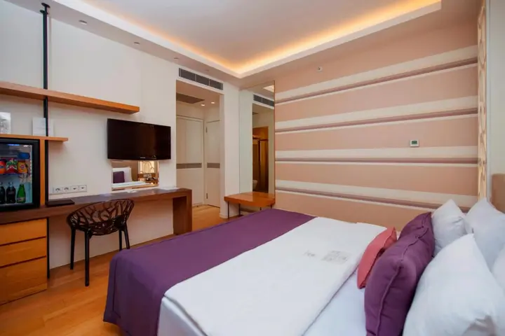 Измит: Wes Hotel Izmit