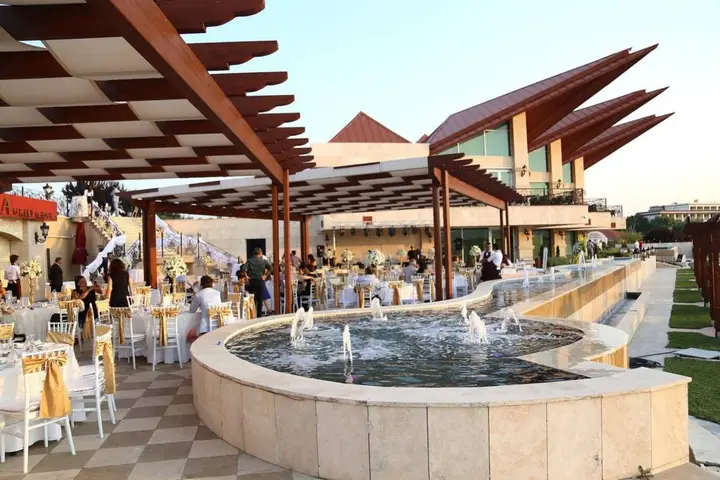 carousel image 1