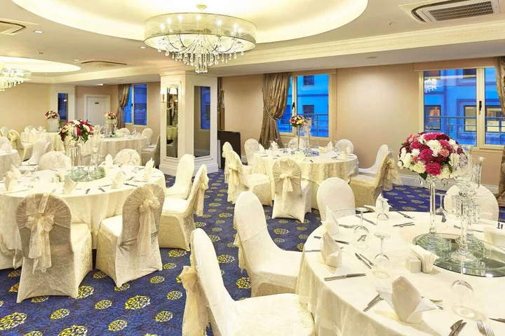 Измир: Doubletree By Hilton Hotel Izmir - Alsancak