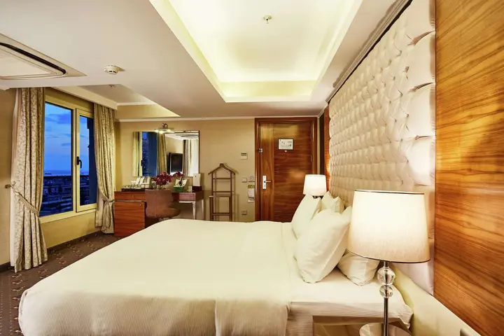 Измир: Doubletree By Hilton Hotel Izmir - Alsancak