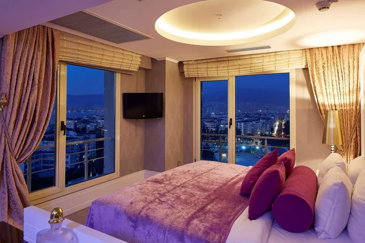 Измир: Doubletree By Hilton Hotel Izmir - Alsancak