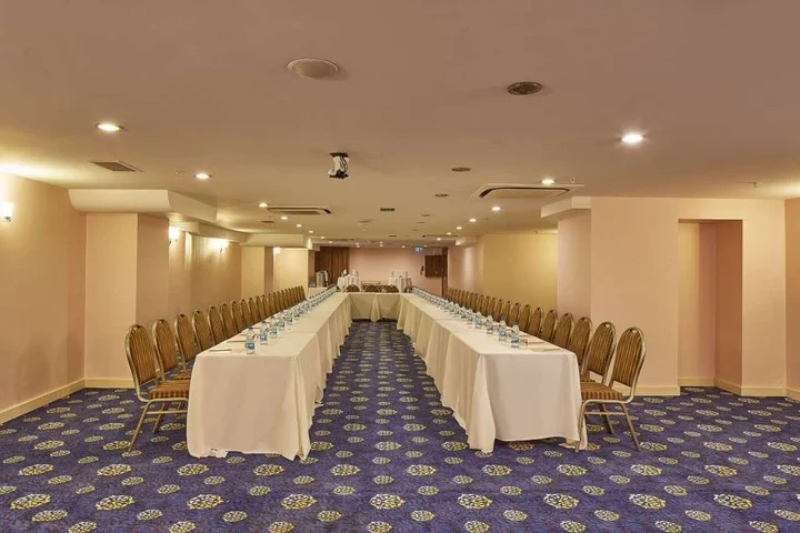 Измир: Doubletree By Hilton Hotel Izmir - Alsancak