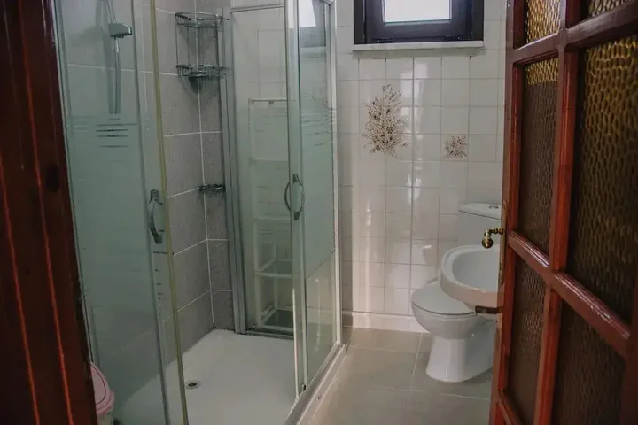Сайл: Ayisigi Hotel