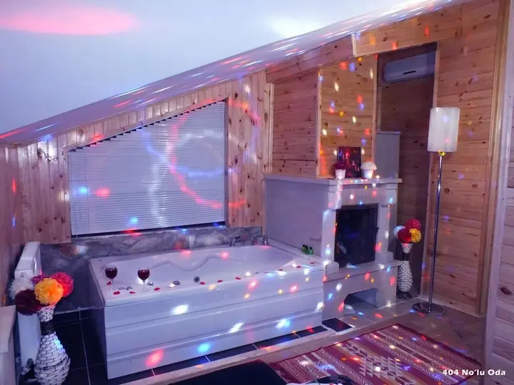 Сайл: Ayisigi Hotel