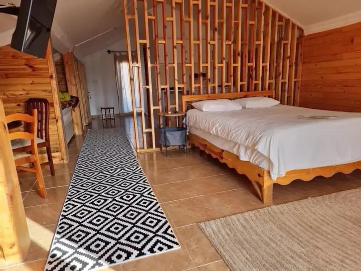 Сайл: Ayisigi Hotel
