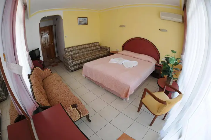 Аланья: Kleopatra Bebek Hotel