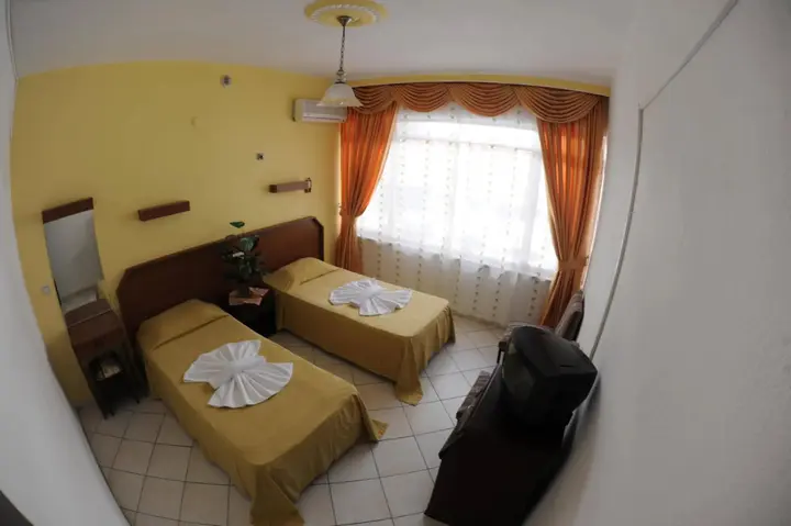 Аланья: Kleopatra Bebek Hotel