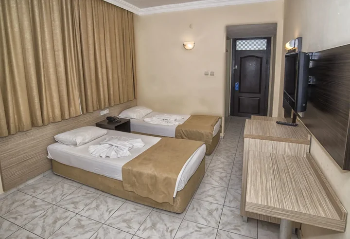 Аланья: Kleopatra Bavyera Hotel