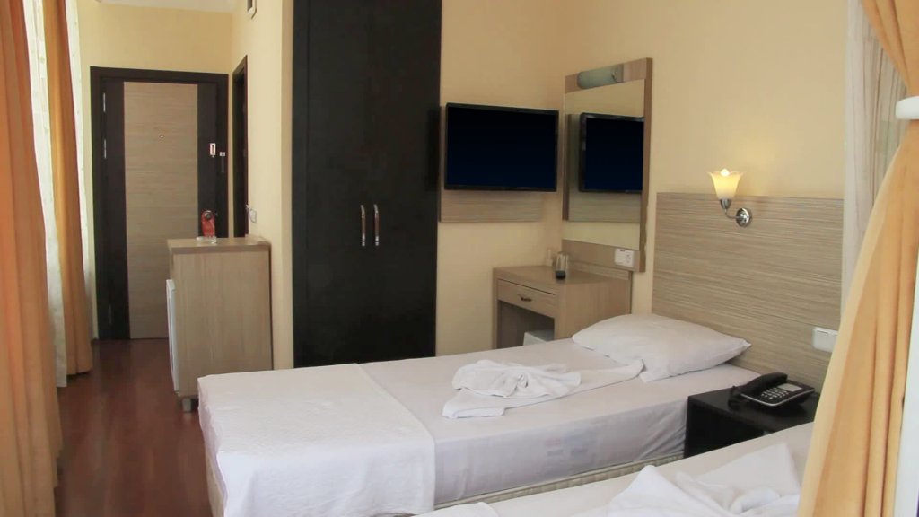 Аланья: Kleopatra Bavyera Hotel