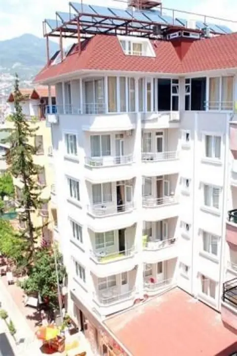 Аланья: Kleopatra Bavyera Hotel