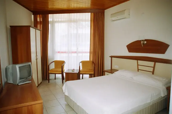 Аланья: Kleopatra Develi Hotel