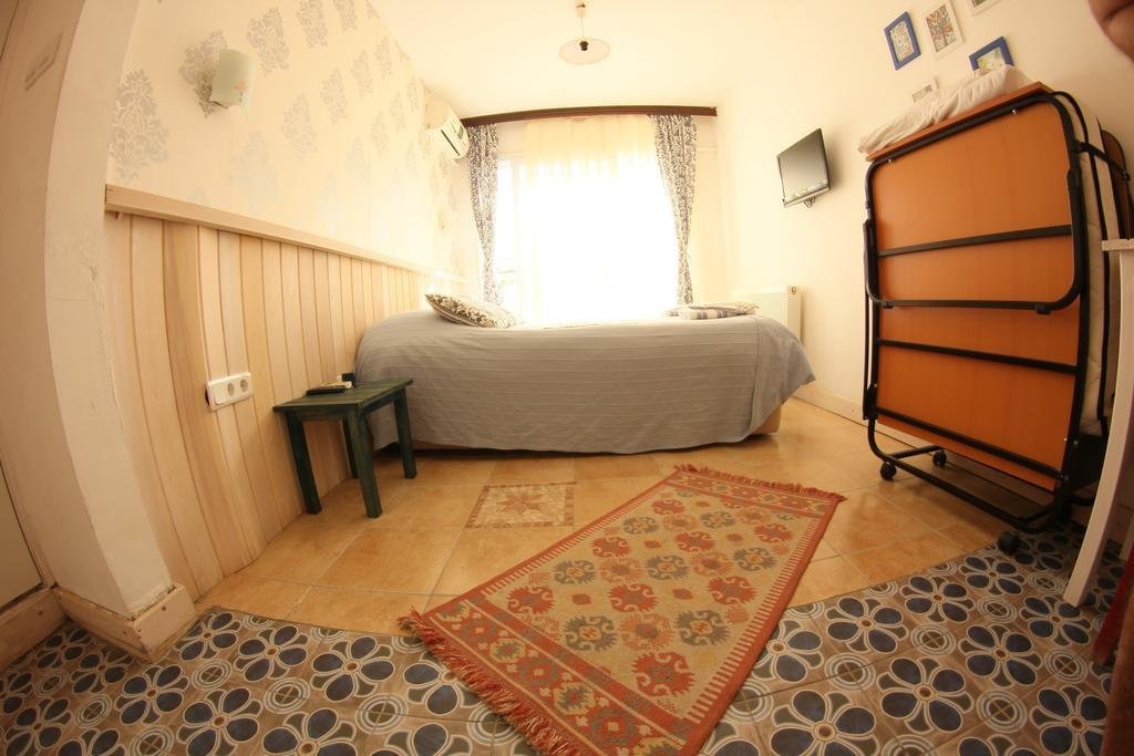 Карабурун: Ergin Pansiyon