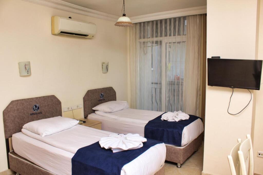 Анталья: Berraksu Hotel