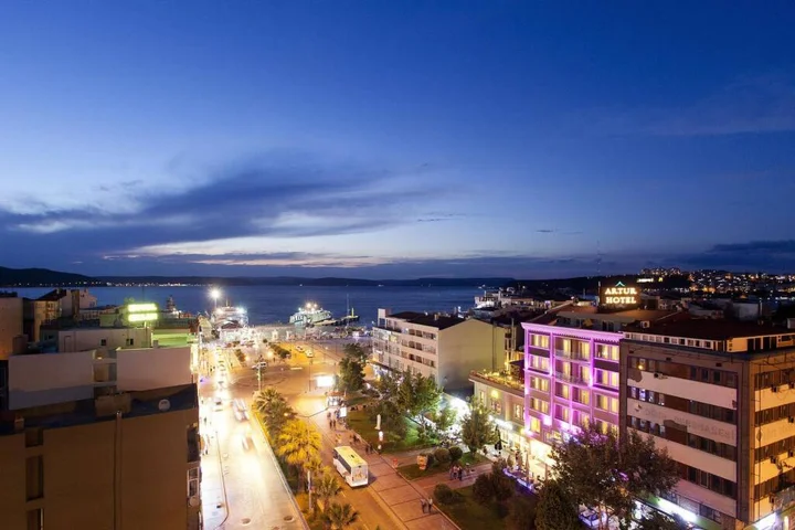 Канаккале: Artur Hotel