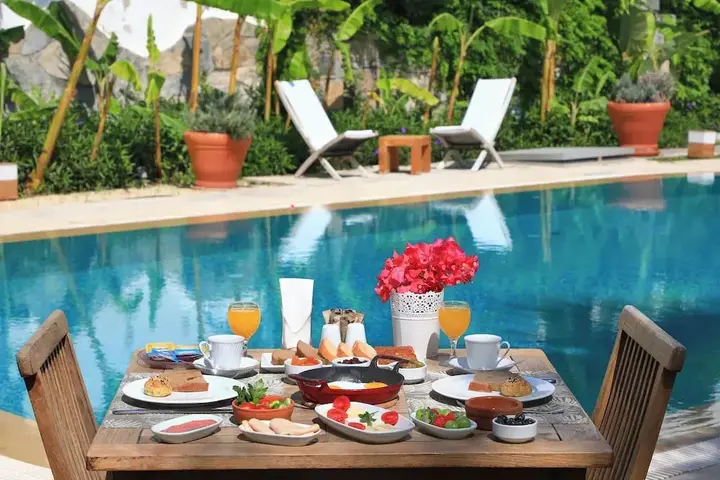 Битез: Sah Hotel