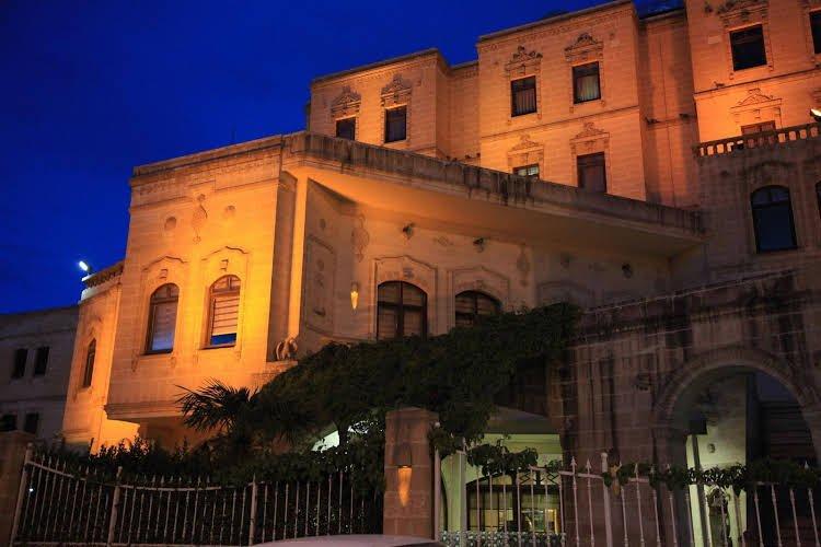 Шанлыурфа: Hotel El - Ruha