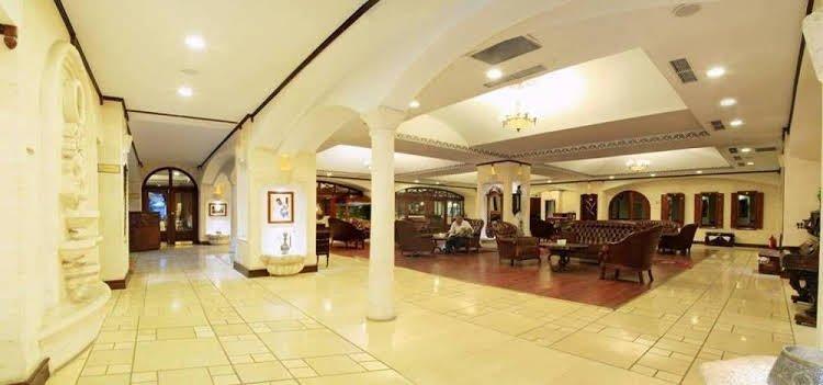 Шанлыурфа: Hotel El - Ruha