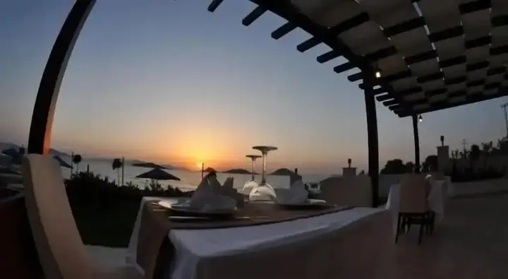 Тургутрейс: Small Beach Hotel