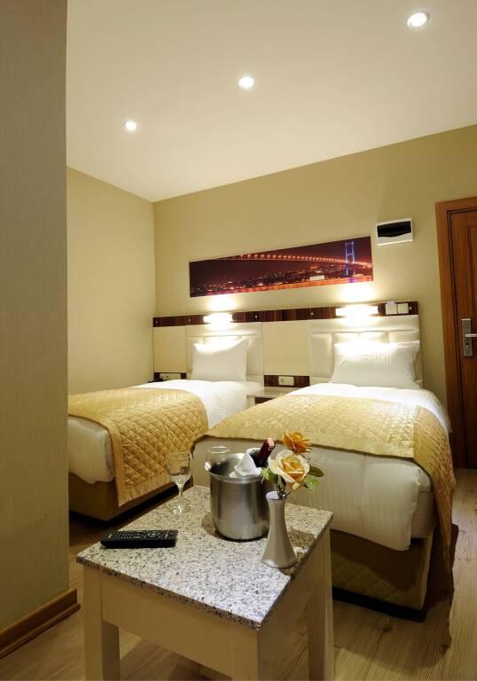Стамбул: The City Port Hotel
